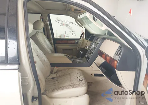 2005 Lincoln Navigator из США, поврежденный, VIN 5LMFU27595LJ21555